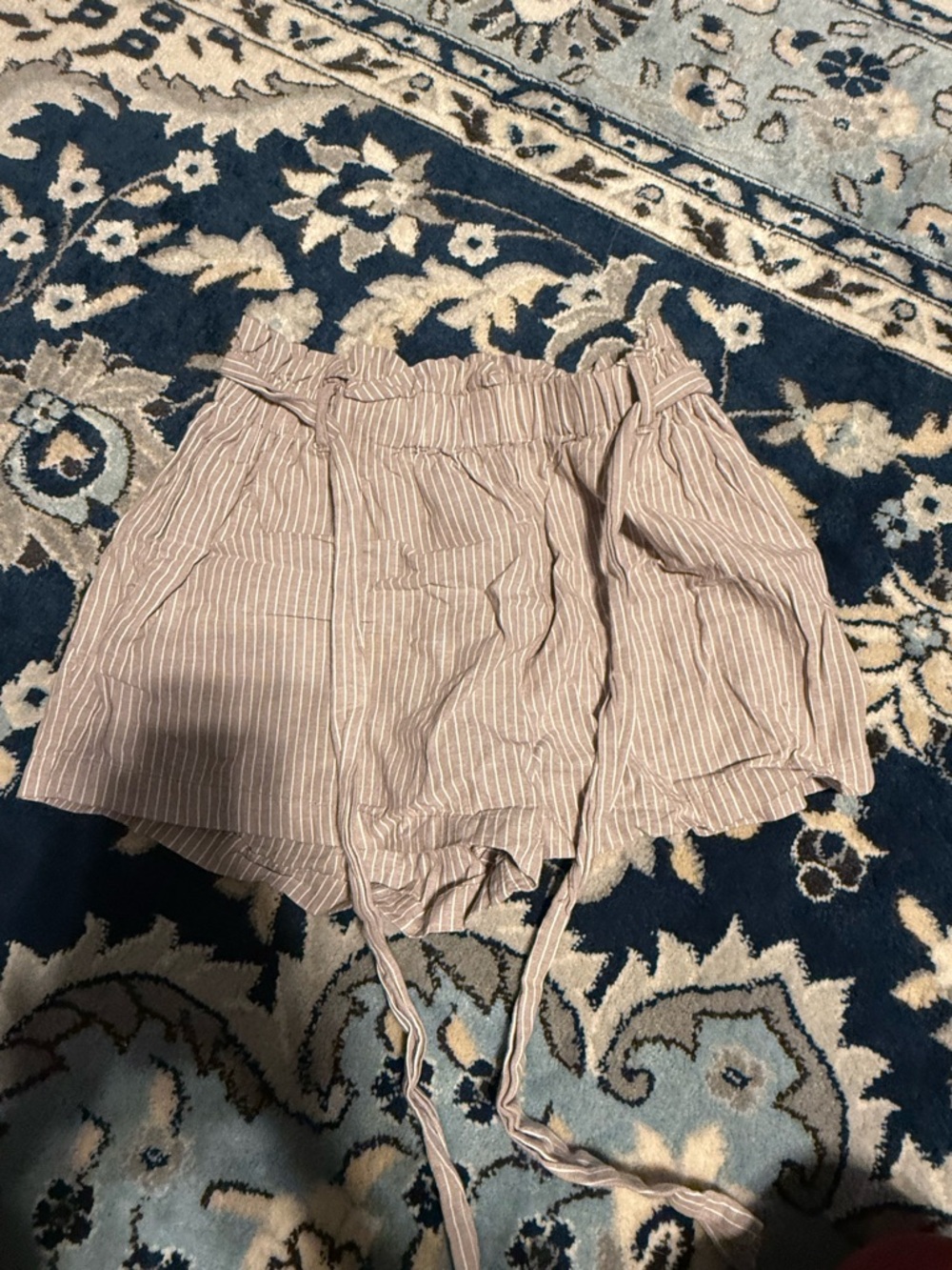 Active USA High-Waist Paperbag Shorts in Light Taupe Stripe